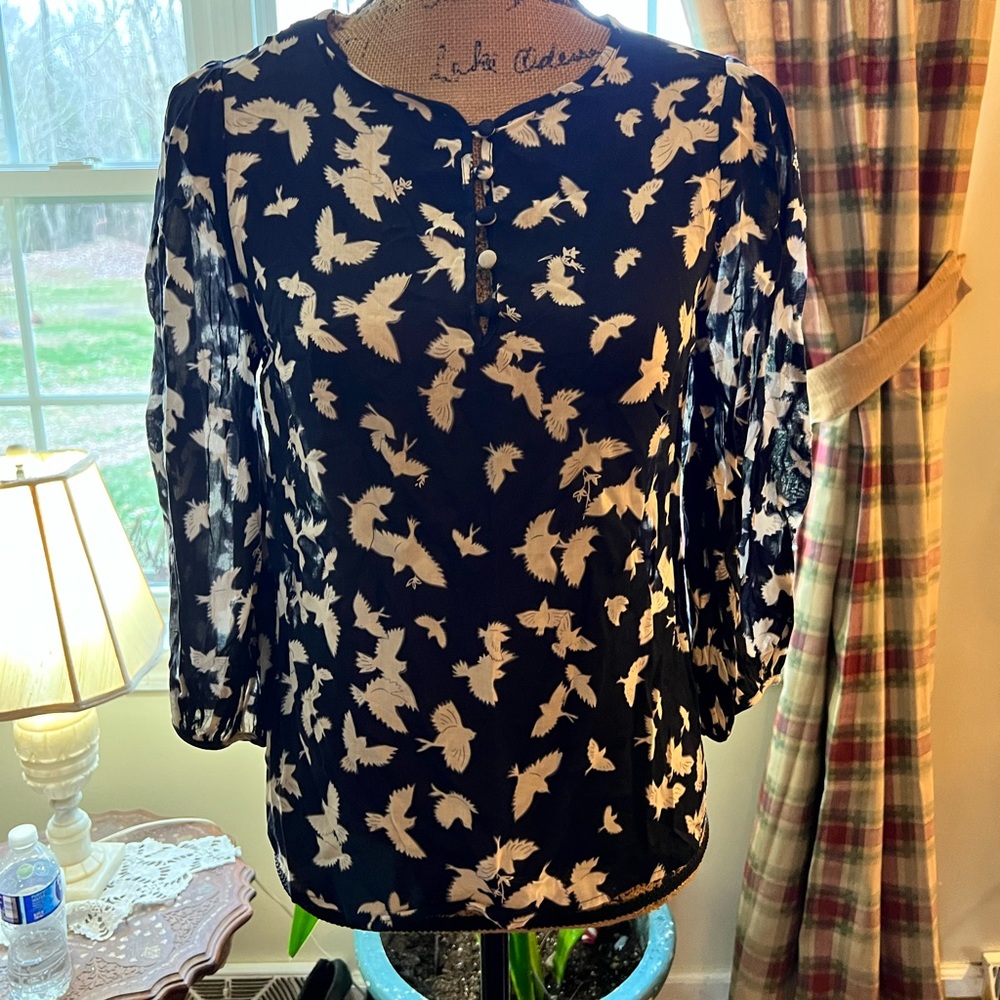 Anthropologie Maeve Navy Blouse with birds size 0